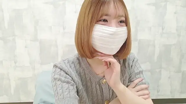 Snapshot of LOVE_MOMO_LOVE chatting on May 23, 2026, 11:09 am LOVE MOMO LOVE online show from May 23, 2026, 11:09 am