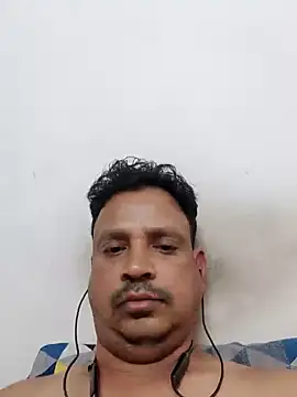 Snapshot of Raj1043 chatting on February 9, 2025, 11:36 am Raj1043 online show from February 9, 2025, 11:36 am