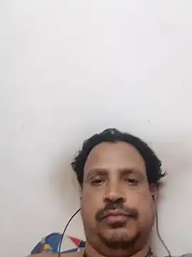 Snapshot of Raj1043 chatting on January 5, 2025, 8:10 pm Raj1043 online show from January 5, 2025, 8:10 pm