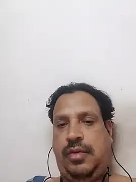 Snapshot of Raj1043 chatting on January 4, 2025, 8:48 pm Raj1043 online show from January 4, 2025, 8:48 pm