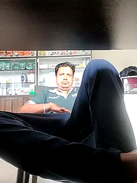 Raj1043 online show from October 30, 2025, 6:01 am