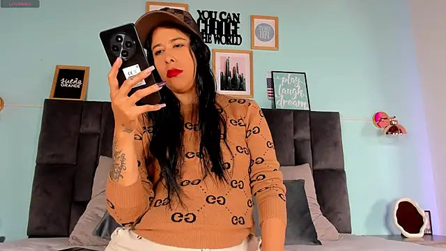 Snapshot of DulceAurora__ chatting on March 14, 2025, 2:53 am DulceAurora online show from March 14, 2025, 2:53 am