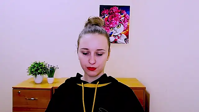 Snapshot of _Nicole_new chatting on January 13, 2025, 4:19 pm  Nicole new online show from January 13, 2025, 4:19 pm