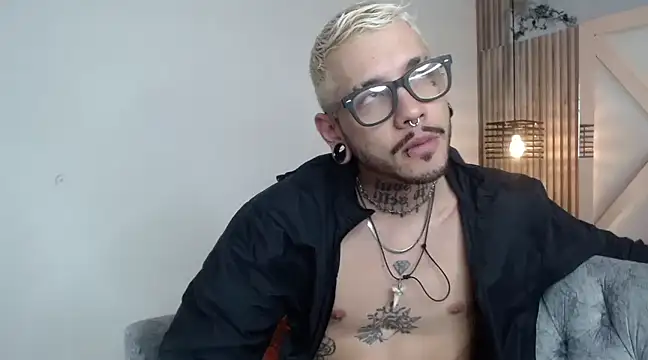 Snapshot of MurdockH chatting on March 23, 2025, 6:26 am MurdockH online show from March 23, 2025, 6:26 am