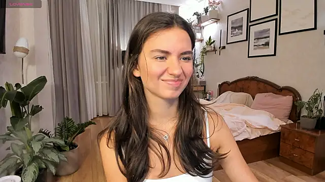 NicoleLuv online show from February 21, 2026, 4:09 pm