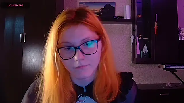 Snapshot of little_witch_sofia chatting on March 16, 2025, 7:27 pm little witch sofia online show from March 16, 2025, 7:27 pm
