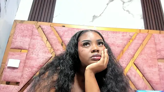 Snapshot of mia_alvares chatting on April 8, 2026, 11:33 am mia alvares online show from April 8, 2026, 11:33 am