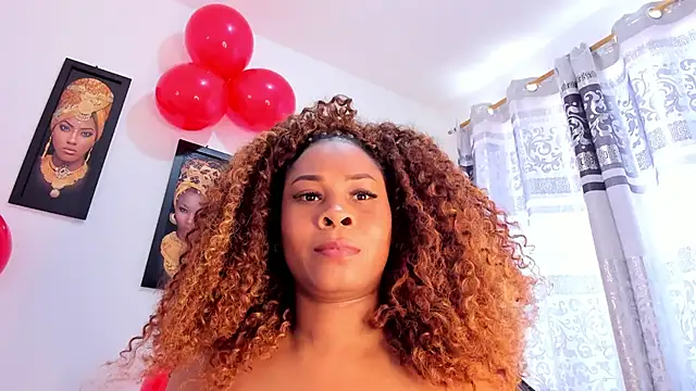 Snapshot of NatashaBenetti chatting on February 26, 2025, 1:00 pm NatashaBenetti online show from February 26, 2025, 1:00 pm