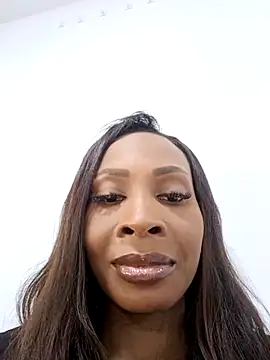 Snapshot of SabaBrown chatting on September 24, 2025, 6:47 pm SabaBrown online show from September 24, 2025, 6:47 pm