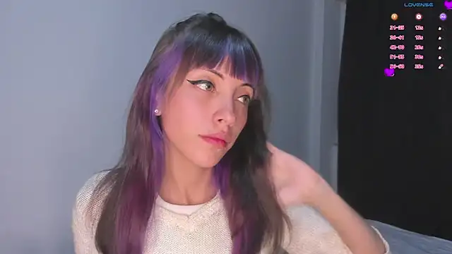 MiaGoth  online show from October 17, 2025, 11:50 pm