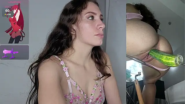 Snapshot of aurelialux chatting on December 19, 2025, 9:06 pm aurelialux online show from December 19, 2025, 9:06 pm