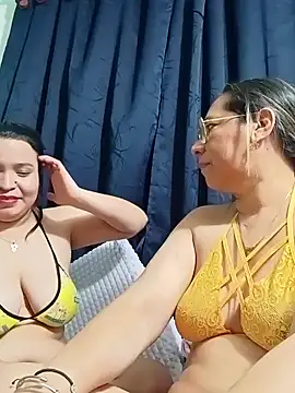 Snapshot of MATTHEW_MRANDA chatting on September 21, 2025, 4:17 am MATTHEW MRANDA online show from September 21, 2025, 4:17 am