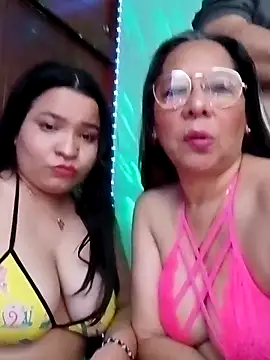 Snapshot of MATTHEW_MRANDA chatting on September 20, 2025, 3:50 pm MATTHEW MRANDA online show from September 20, 2025, 3:50 pm