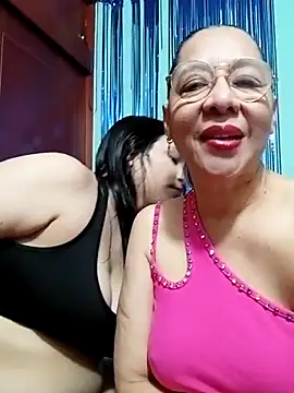 Snapshot of MATTHEW_MRANDA chatting on October 31, 2025, 2:57 pm MATTHEW MRANDA online show from October 31, 2025, 2:57 pm