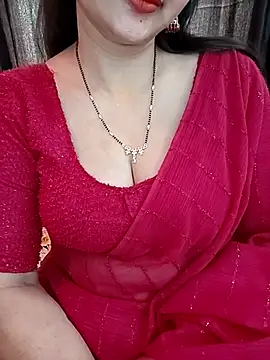 Snapshot of kaamuk_shweta chatting on December 5, 2025, 4:55 am kaamuk shweta online show from December 5, 2025, 4:55 am