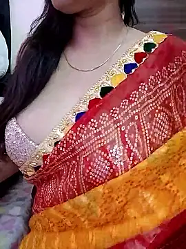 Snapshot of kaamuk_shweta chatting on November 7, 2025, 3:00 am kaamuk shweta online show from November 7, 2025, 3:00 am