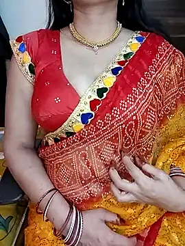 Snapshot of kaamuk_shweta chatting on October 30, 2025, 3:16 am kaamuk shweta online show from October 30, 2025, 3:16 am