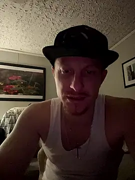 Snapshot of bigred0808 chatting on January 10, 2026, 4:41 am bigred0808 online show from January 10, 2026, 4:41 am