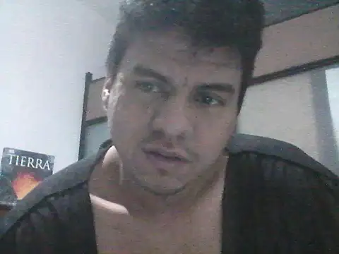 Snapshot of smalldiickxx chatting on May 16, 2026, 3:38 am smalldiickxx online show from May 16, 2026, 3:38 am
