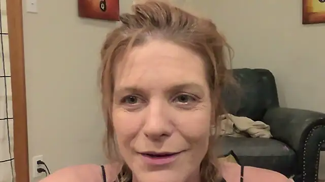 AddieAssets online show from November 1, 2025, 5:25 am