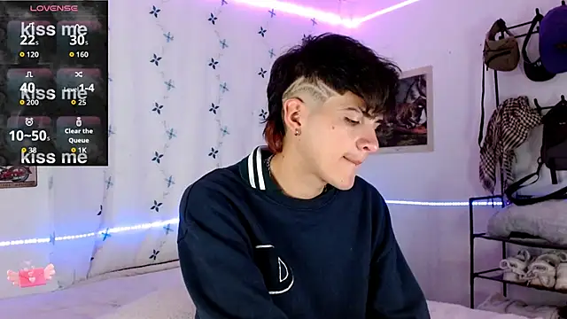 jeanfarelo online show from September 12, 2025, 12:27 pm