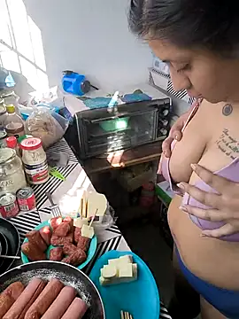 EmpaticBolillo online show from January 16, 2026, 9:08 pm