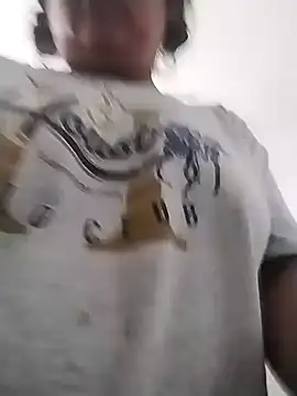 EmpaticBolillo online show from February 27, 2026, 5:24 pm