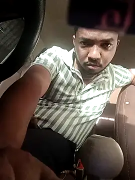 Snapshot of Mmm992170 chatting on February 20, 2025, 11:53 am Mmm992170 online show from February 20, 2025, 11:53 am