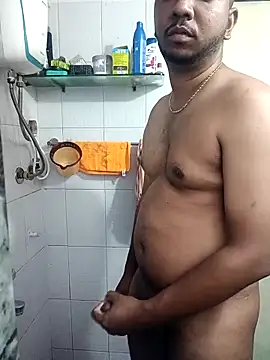 Snapshot of Mmm992170 chatting on March 3, 2025, 12:50 pm Mmm992170 online show from March 3, 2025, 12:50 pm