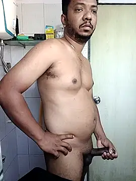 Snapshot of Mmm992170 chatting on February 22, 2025, 7:45 am Mmm992170 online show from February 22, 2025, 7:45 am