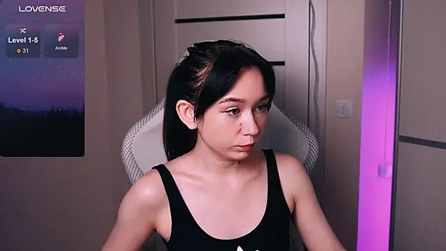 Snapshot of Kimiko__ chatting on June 30, 2026, 7:25 pm Kimiko online show from June 30, 2026, 7:25 pm
