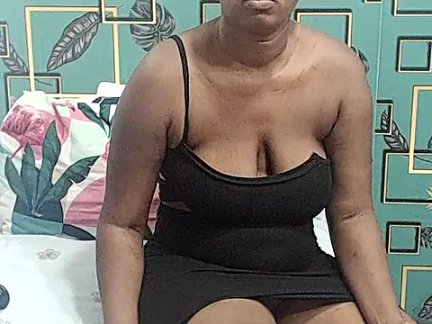 BootyCurvy01 online show from March 1, 2025, 4:22 pm