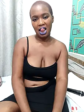 BootyCurvy01 online show from February 26, 2025, 8:36 pm