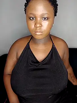 Snapshot of Dark_Berry_26 chatting on April 14, 2026, 12:15 am Dark Berry 26 online show from April 14, 2026, 12:15 am