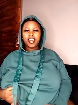 Snapshot of Dark_Berry_26 chatting on February 16, 2026, 12:59 pm Dark Berry 26 online show from February 16, 2026, 12:59 pm