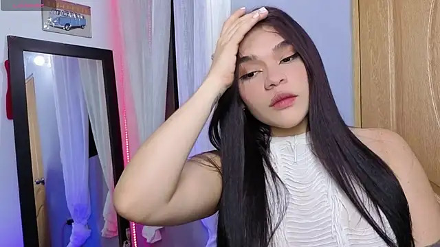 Snapshot of Veronica_111 chatting on April 28, 2026, 6:51 am Veronica 111 online show from April 28, 2026, 6:51 am