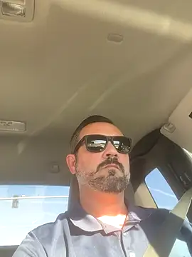 Thehandyman420 online show from November 3, 2025, 10:13 pm