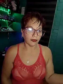 Snapshot of TRISH_MILF chatting on January 29, 2025, 12:54 am TRISH MILF online show from January 29, 2025, 12:54 am