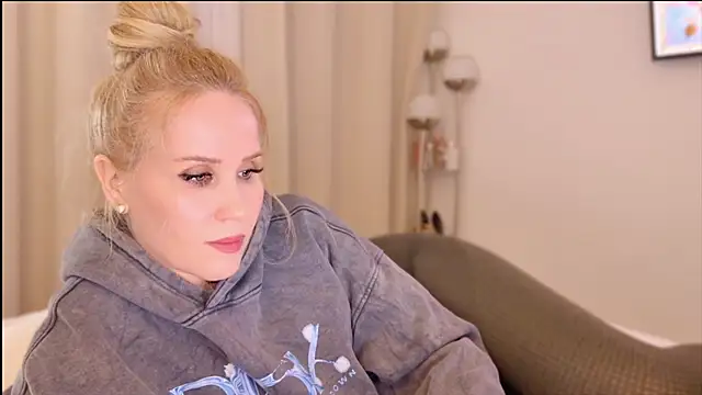 Snapshot of Myassistant chatting on March 14, 2025, 10:49 pm Myassistant online show from March 14, 2025, 10:49 pm