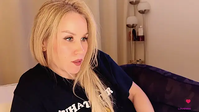 Snapshot of Myassistant chatting on October 31, 2025, 11:44 pm Myassistant online show from October 31, 2025, 11:44 pm