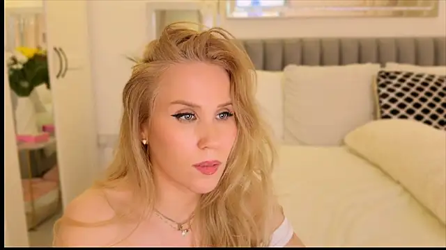 Snapshot of Myassistant chatting on February 18, 2025, 12:59 am Myassistant online show from February 18, 2025, 12:59 am