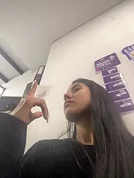 Snapshot of sophie_conor chatting on February 22, 2025, 9:26 pm sophie conor online show from February 22, 2025, 9:26 pm