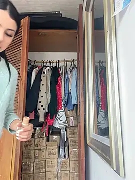 Snapshot of sophie_conor chatting on February 24, 2025, 6:15 pm sophie conor online show from February 24, 2025, 6:15 pm