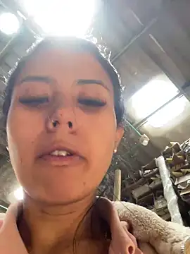 Snapshot of sophie_conor chatting on February 27, 2025, 5:58 pm sophie conor online show from February 27, 2025, 5:58 pm