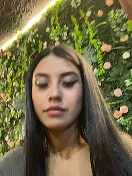 Snapshot of sophie_conor chatting on January 27, 2025, 10:06 pm sophie conor online show from January 27, 2025, 10:06 pm