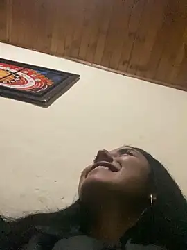 Snapshot of sophie_conor chatting on February 18, 2025, 7:21 am sophie conor online show from February 18, 2025, 7:21 am