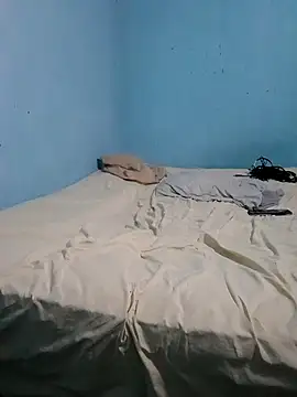 Snapshot of friendsloversex chatting on September 28, 2025, 3:02 am friendsloversex online show from September 28, 2025, 3:02 am