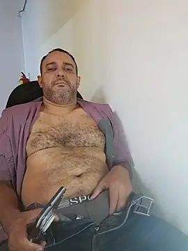 Snapshot of friendsloversex chatting on October 16, 2025, 4:26 pm friendsloversex online show from October 16, 2025, 4:26 pm