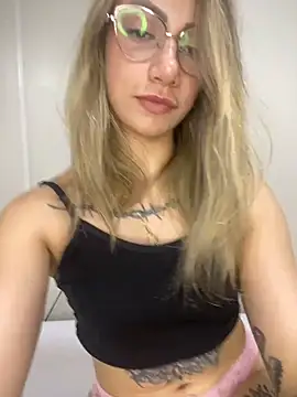 loira messi online show from February 13, 2026, 2:55 am