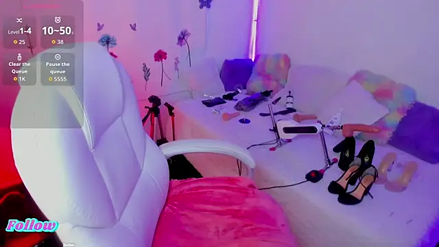 Snapshot of allison-sweet1 chatting on October 24, 2025, 4:00 am allison-sweet1 online show from October 24, 2025, 4:00 am